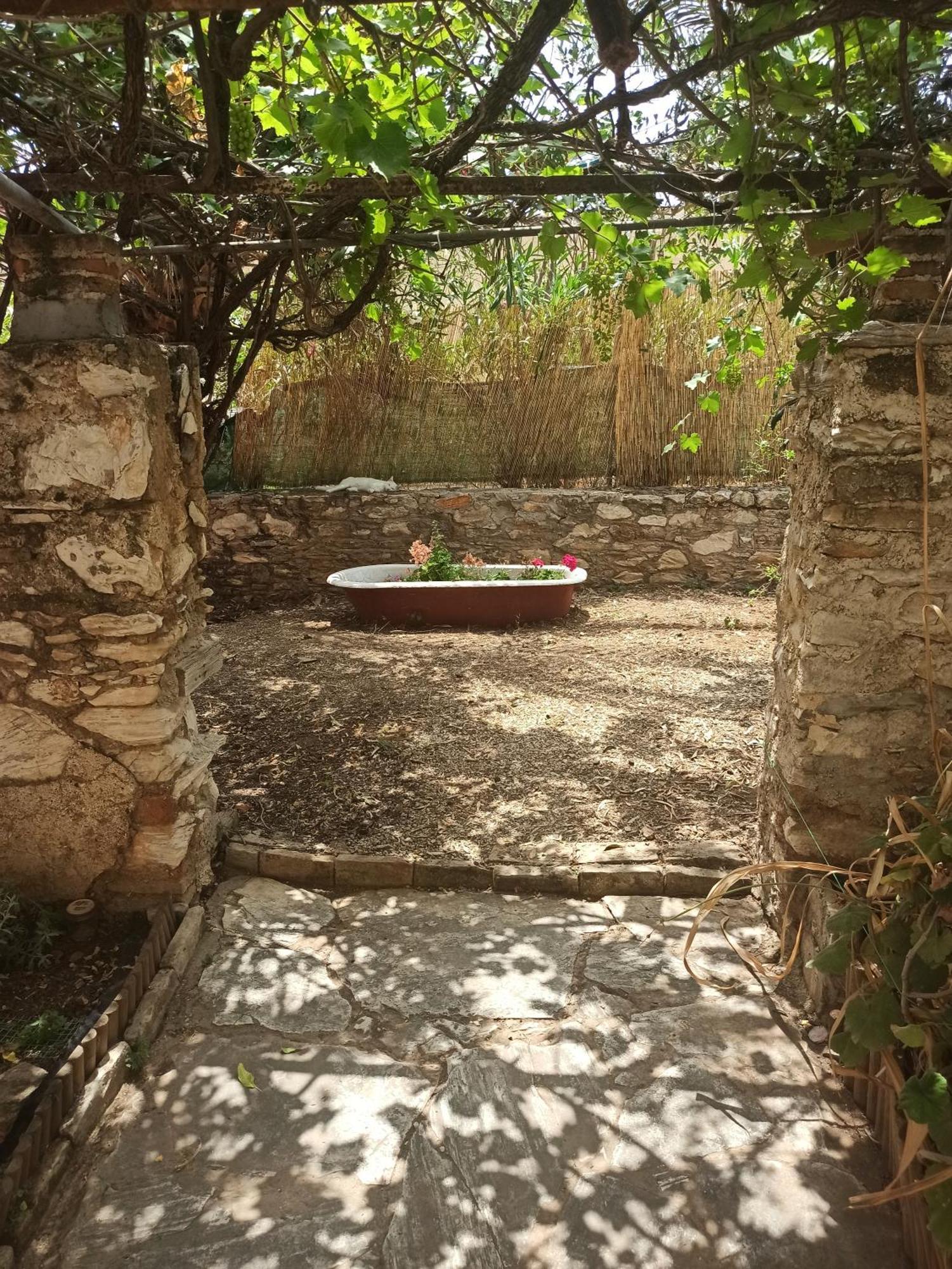 1895 Garden House Villa Lavrion Exterior photo